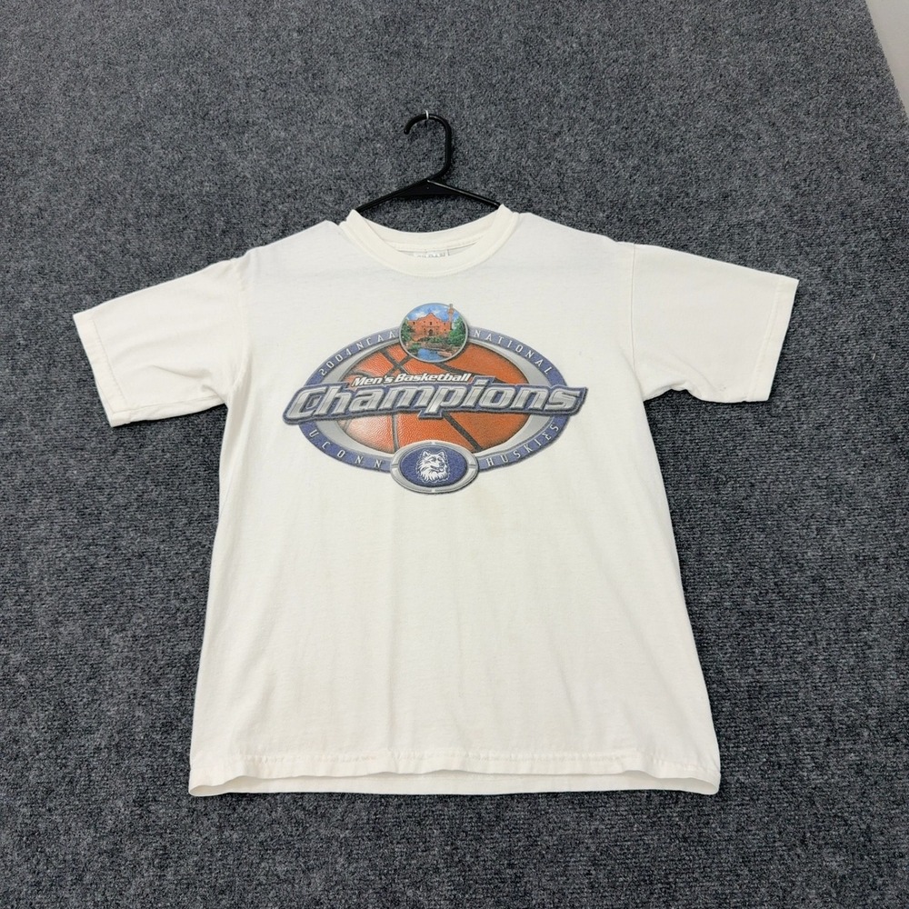 Vintage UConn Huskies Gildan T Shirt XL White Cotton NCAA Champions Sportswear